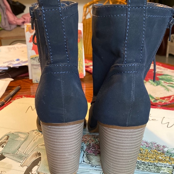 Just Fab size 10 Jessamine, vintage look boot lace up, inner zipper, sta… - Picture 2 of 10